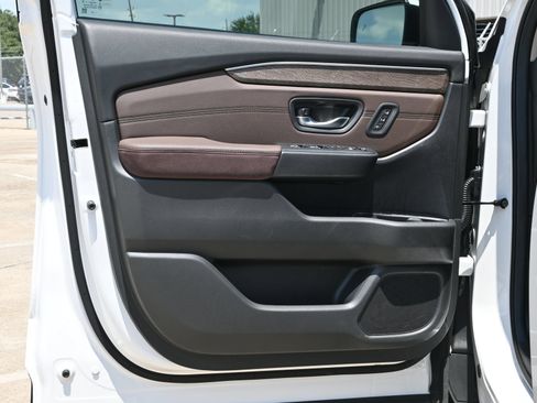 Used 2026 Honda Pilot Elite image 19