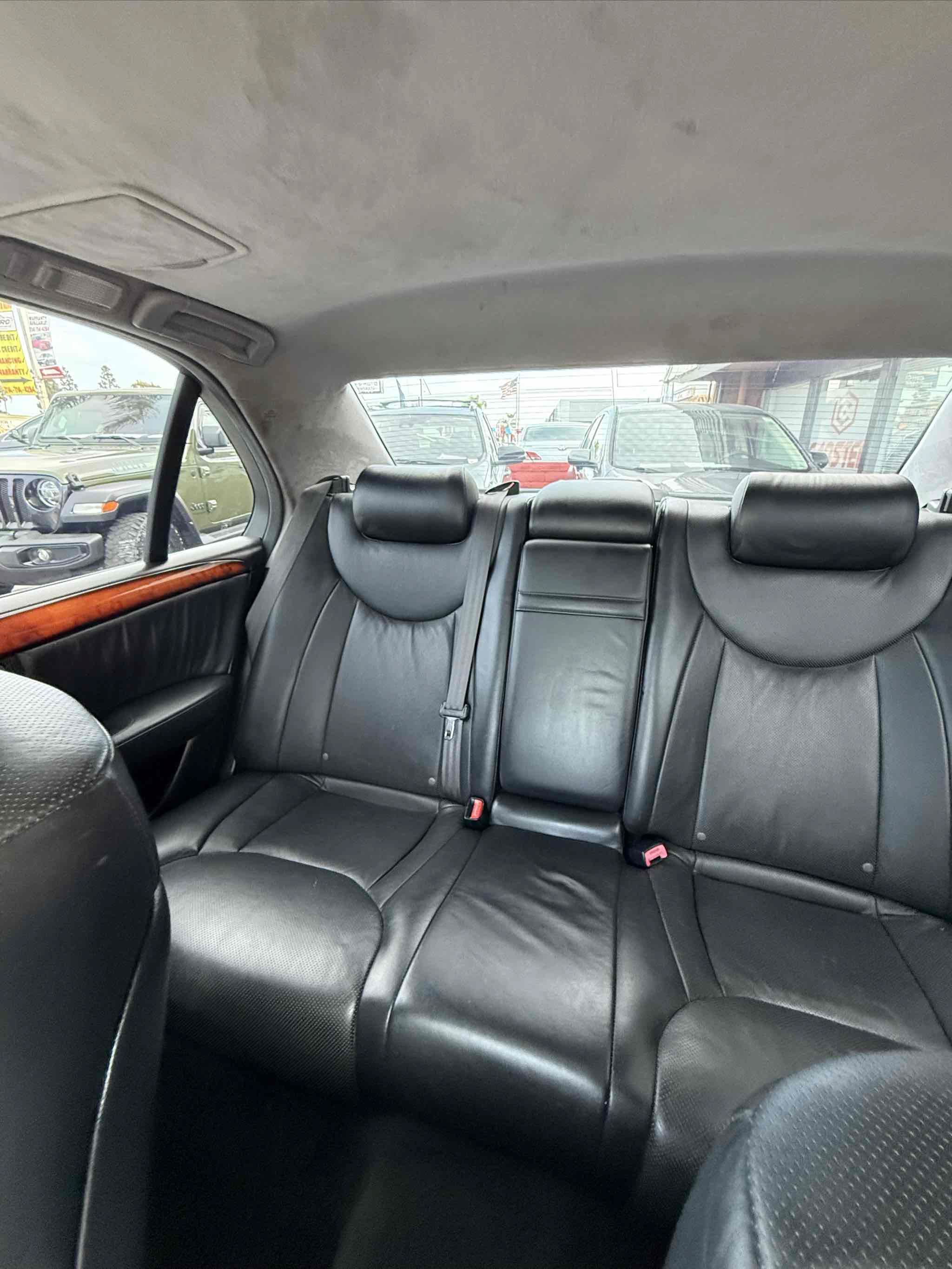 Used 2005 Lexus LS 430 RWD image 40