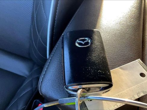 Used 2023 MAZDA CX-9 Signature AWD/4WD image 12