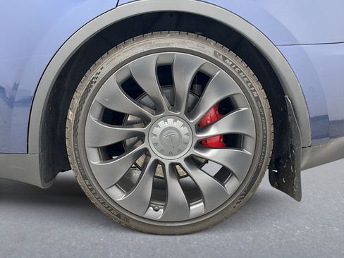 Used 2022 Tesla Model Y Performance image 26