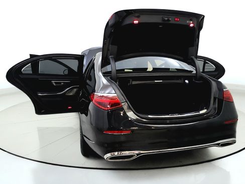 Used 2023 Mercedes-Benz S 500 4MATIC image 13