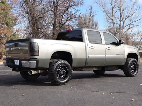 Used 2014 GMC Sierra 2500 Denali image 5