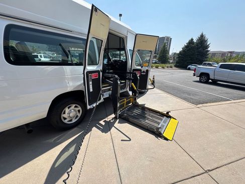 Used 2012 Ford E-350 and Econoline 350 Extended Super Duty w/ PWR Group RWD image 19