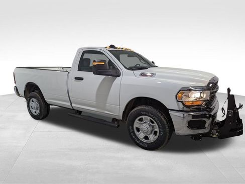 Used 2024 RAM 2500 Tradesman w/ Chrome Appearance Group AWD/4WD image 20