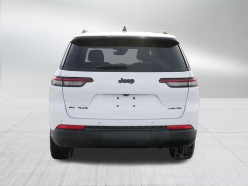 Used 2023 Jeep Grand Cherokee L Limited w/ Black Appearance Package image 6