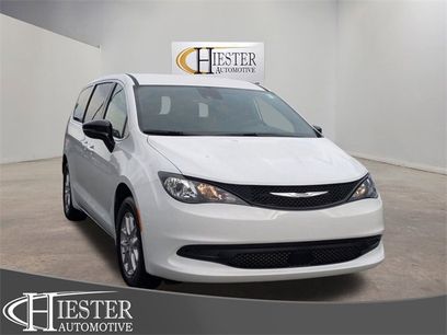 New 2026 Chrysler Voyager LX