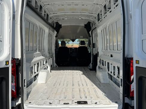 Used 2023 Ford Transit 250 148 High Roof Extended AWD image 15
