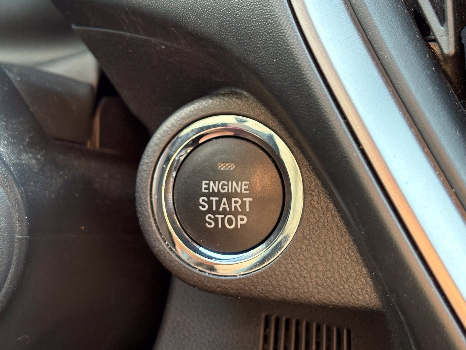 Certified 2024 Subaru Impreza 2.0i Sport AWD/4WD image 18