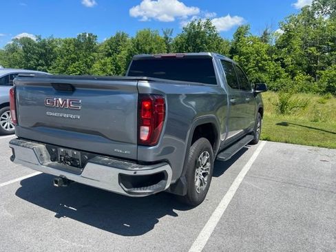 Used 2020 GMC Sierra 1500 SLE w/ LPO, GMC Protection Package RWD image 11