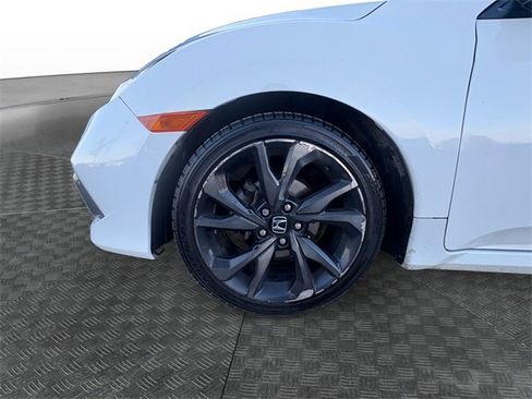 Used 2019 Honda Civic Sport image 13