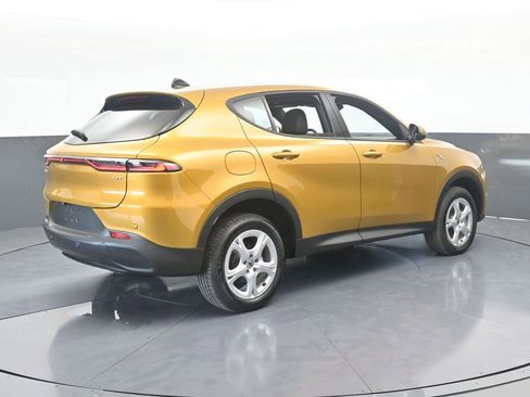 Used 2024 Dodge Hornet GT image 6