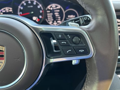 Used 2021 Porsche Cayenne image 20