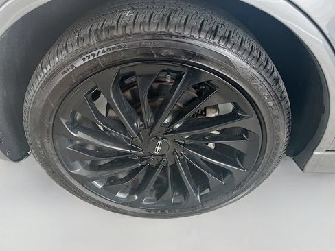 Used 2025 Lincoln Aviator Reserve w/ Equipment Group 201A AWD/4WD image 35