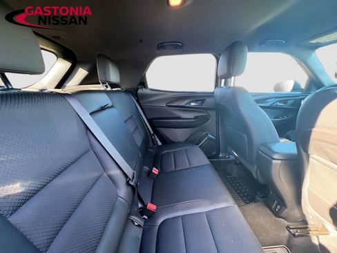 Used 2021 Chevrolet TrailBlazer RS w/ Convenience Package image 33