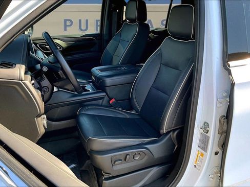 Used 2022 Chevrolet Tahoe Premier AWD/4WD image 23