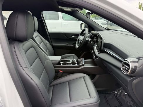 Used 2026 Chevrolet Equinox LT w/ Convenience Package II AWD/4WD image 15