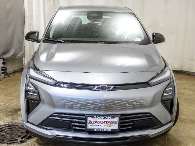 New 2027 Chevrolet Bolt LT w/ Comfort Package FWD image 5