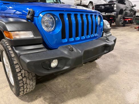 Used 2021 Jeep Wrangler Unlimited Sport image 2