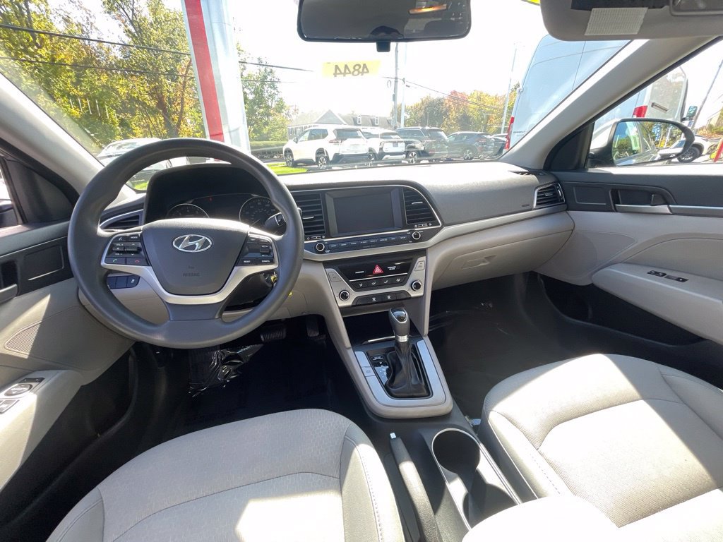 Used 2017 Hyundai Elantra SE FWD image 11