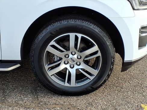 Certified 2023 Ford Expedition Max Limited image 10