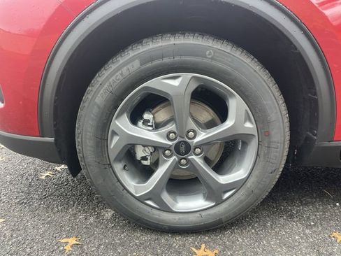 New 2026 Ford Escape ST-Line w/ Cold Weather Package image 19