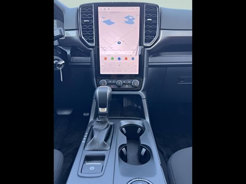 New 2025 Ford Ranger XLT w/ Equipment Group 301A High image 11