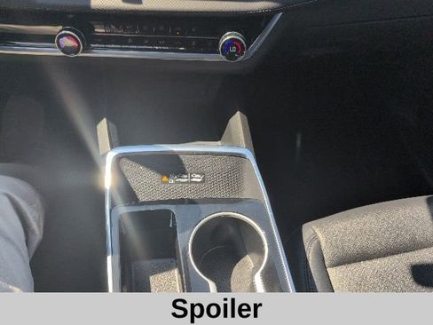 Used 2025 Chevrolet Equinox LT w/ Convenience Package II AWD/4WD image 8