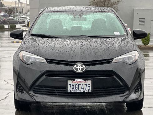 Used 2017 Toyota Corolla LE image 10