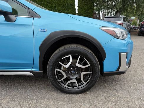 Used 2020 Subaru Crosstrek Hybrid w/ Moonroof Package w/Navigation AWD/4WD image 16