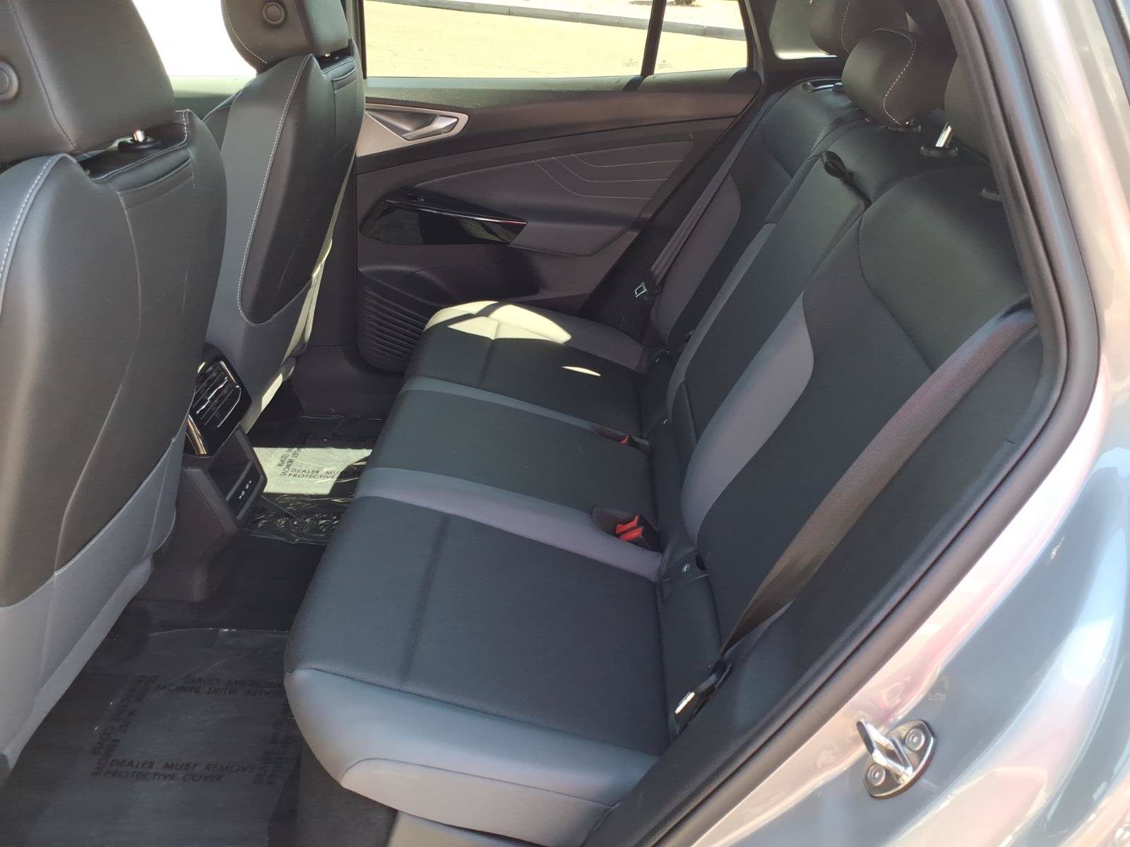 Certified 2025 Volkswagen ID.4 Pro S AWD/4WD image 23
