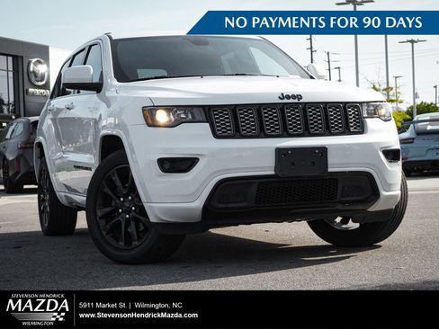 Used 2019 Jeep Grand Cherokee Altitude AWD/4WD image 1
