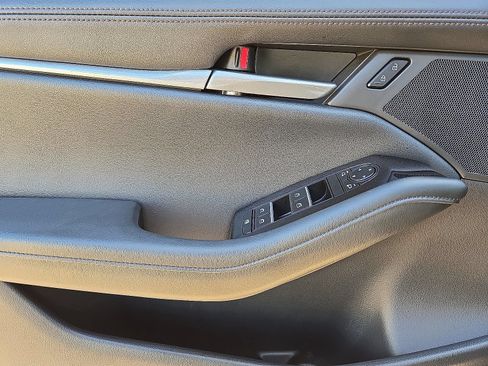 New 2026 MAZDA MAZDA3 2.5 S Sedan w/ Preferred Pkg FWD image 19