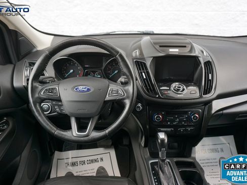 Used 2017 Ford Escape Titanium AWD/4WD image 29