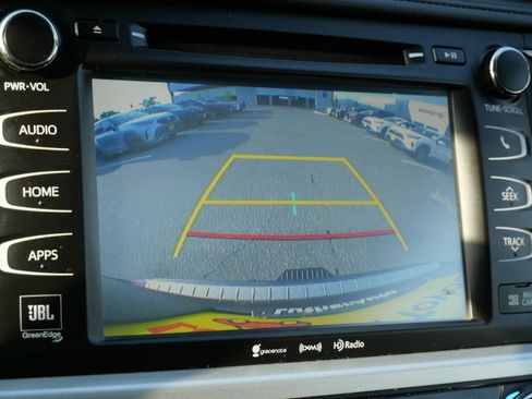 Certified 2017 Toyota Highlander Limited AWD/4WD image 30