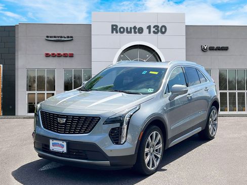 Used 2023 Cadillac XT4 Premium Luxury w/ Cold Weather Package FWD image 2