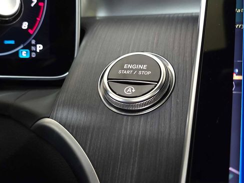 Certified 2026 Mercedes-Benz GLC 43 AMG 4MATIC image 35