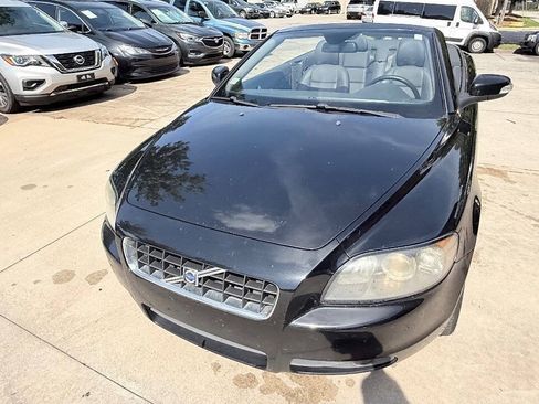 Used 2009 Volvo C70 T5 FWD image 10