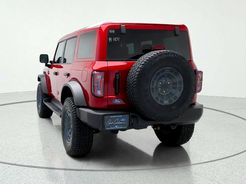 New 2026 Ford Bronco Outer Banks w/ Sasquatch Package AWD/4WD image 6