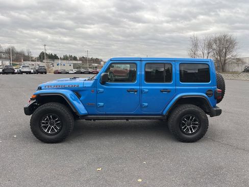 Used 2024 Jeep Wrangler Unlimited Rubicon image 8