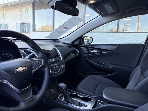 Used 2023 Chevrolet Malibu RS image 13