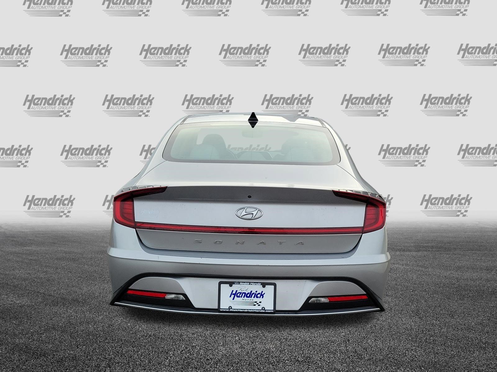 Used 2021 Hyundai Sonata SE w/ Cargo Package FWD image 6