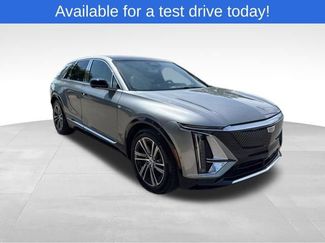 Used 2024 Cadillac Lyriq Luxury AWD/4WD video 3