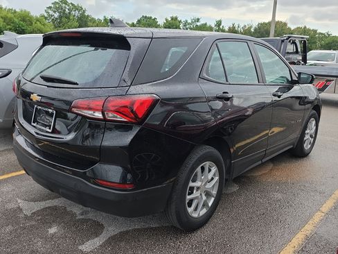 Used 2023 Chevrolet Equinox LS FWD image 6