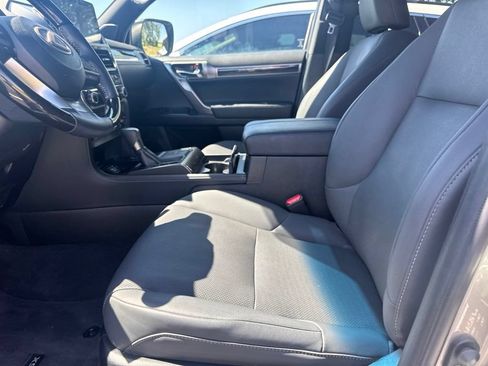 Used 2023 Lexus GX 460 Premium w/ Premium Plus Package AWD/4WD image 8