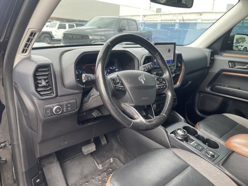 Used 2022 Ford Bronco Sport Outer Banks w/ Tech Package AWD/4WD image 13
