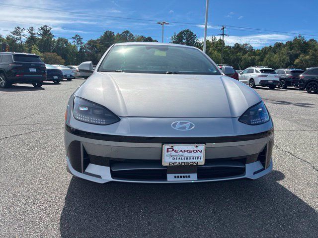 Used 2025 Hyundai Ioniq 6 SEL RWD image 2
