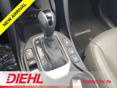 Used 2017 Hyundai Santa Fe AWD w/ SE Ultimate Tech Package 03 image 11