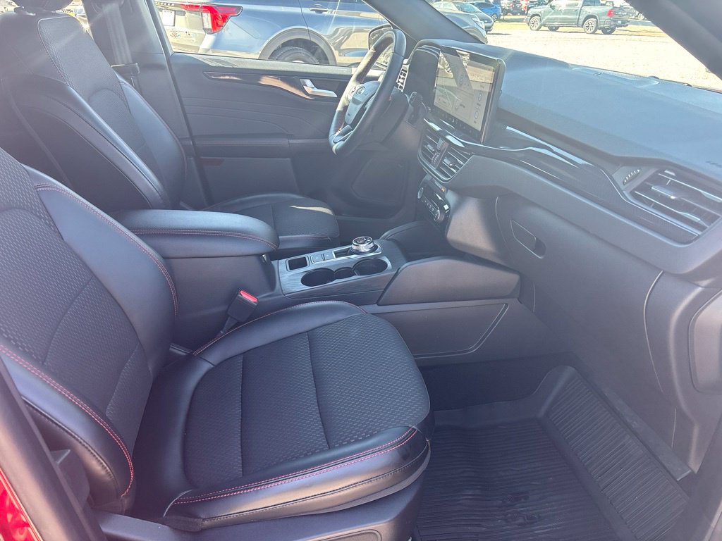 Used 2024 Ford Escape ST-Line Select w/ Tech Pack #2 AWD/4WD image 10
