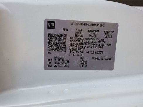 New 2026 GMC Savana 2500 Work Van w/ Driver Convenience Package image 26