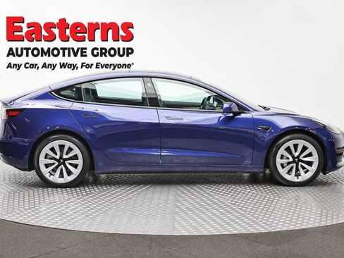 Used 2023 Tesla Model 3 Standard Range RWD image 4